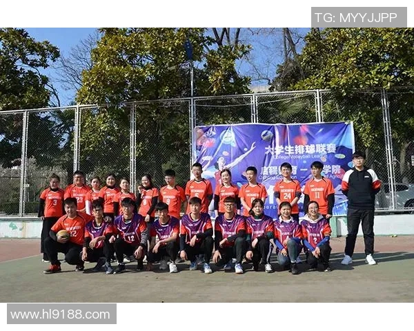 赛后分析：上海排球队与重庆排球队的团队协作表现及其影响因素探讨