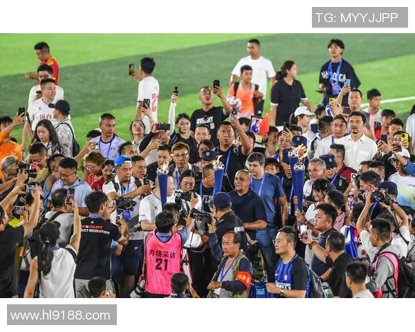 足球明星卡洛斯的子女成长故事与他们的运动梦想分享