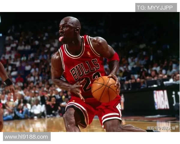 足球明星身穿乔丹球衣展现运动魅力引发球迷热议与时尚潮流交融